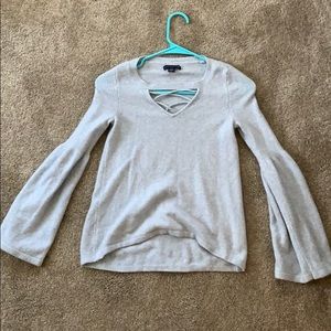 American Eagle Bell sleeve sweater